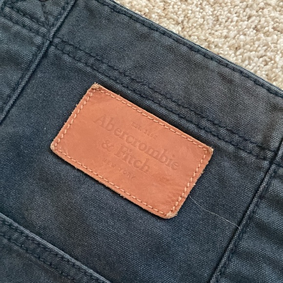 Abercrombie & Fitch Over the Shoulder Purse - Picture 3 of 7